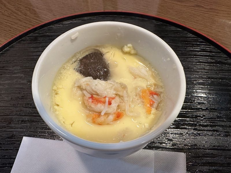 かにの身が入った茶碗蒸し